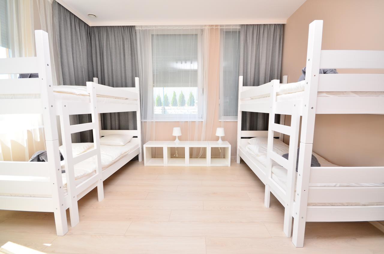 G'Hostel Deszczno Buitenkant foto