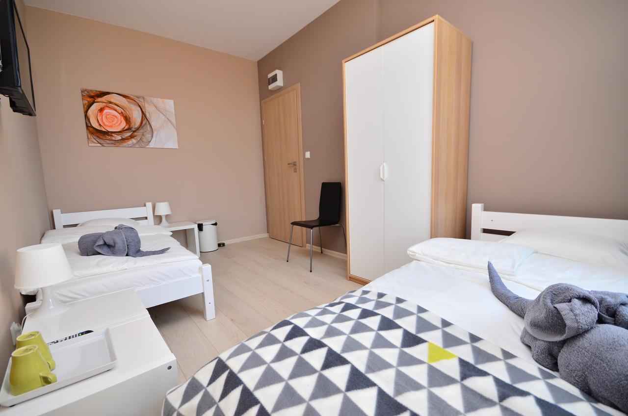 G'Hostel Deszczno Buitenkant foto